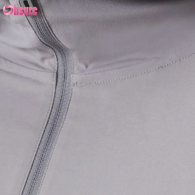 高品質のポリエステル 男性用 スポーツセーター フーディ 半 Zip デザイン 防水 軽量 パフォーマンス 固体パターン