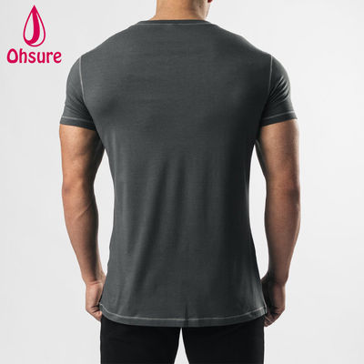 OEMカスタムロゴ速乾性ジグザグステッチスポーツトップ マッスルフィット メンズフィットネスジムトレーニングメンズシャツ 無地カジュアルプリント