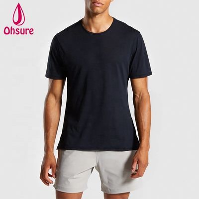 普通のスリムフィット クルー ネックメンズ ジムシャツ 筋肉ウェア 男性 リラックスド スポーツTシャツ サイドスプリット シンプルカジュアル プリント